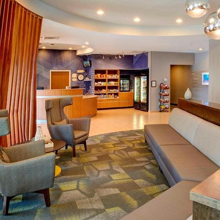 Springhill Suites St. Louis Brentwood Exterior foto