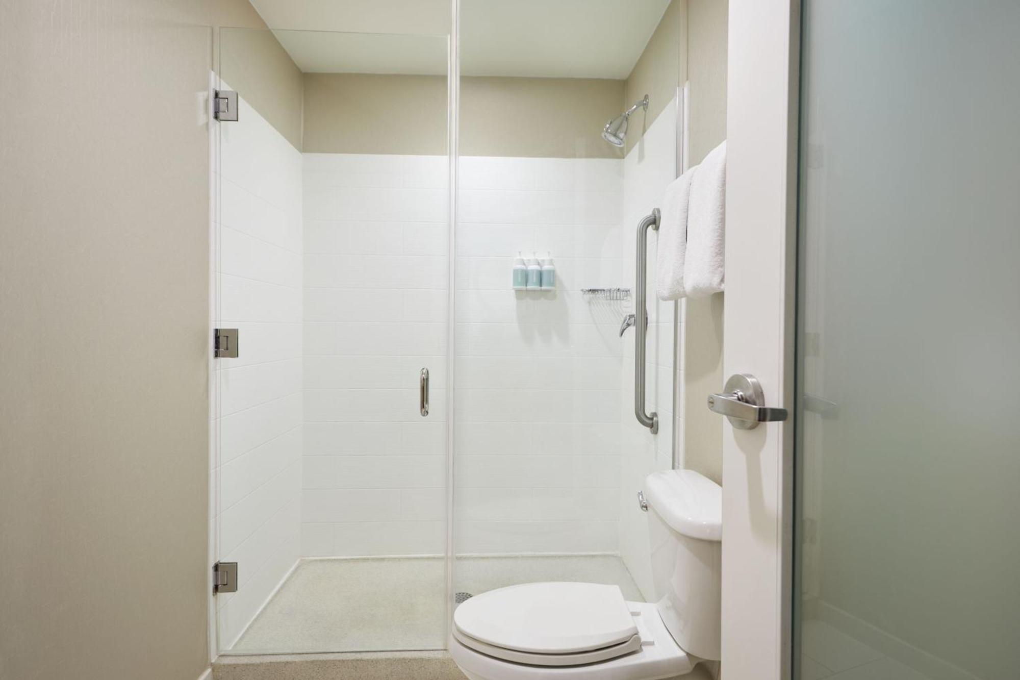 Springhill Suites St. Louis Brentwood Exterior foto
